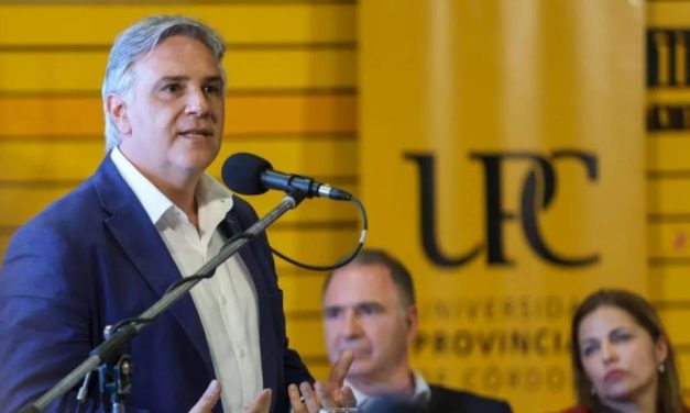 Llaryora celebró el rechazo de Diputados a los vetos de Milei: «Es una victoria de la democracia»