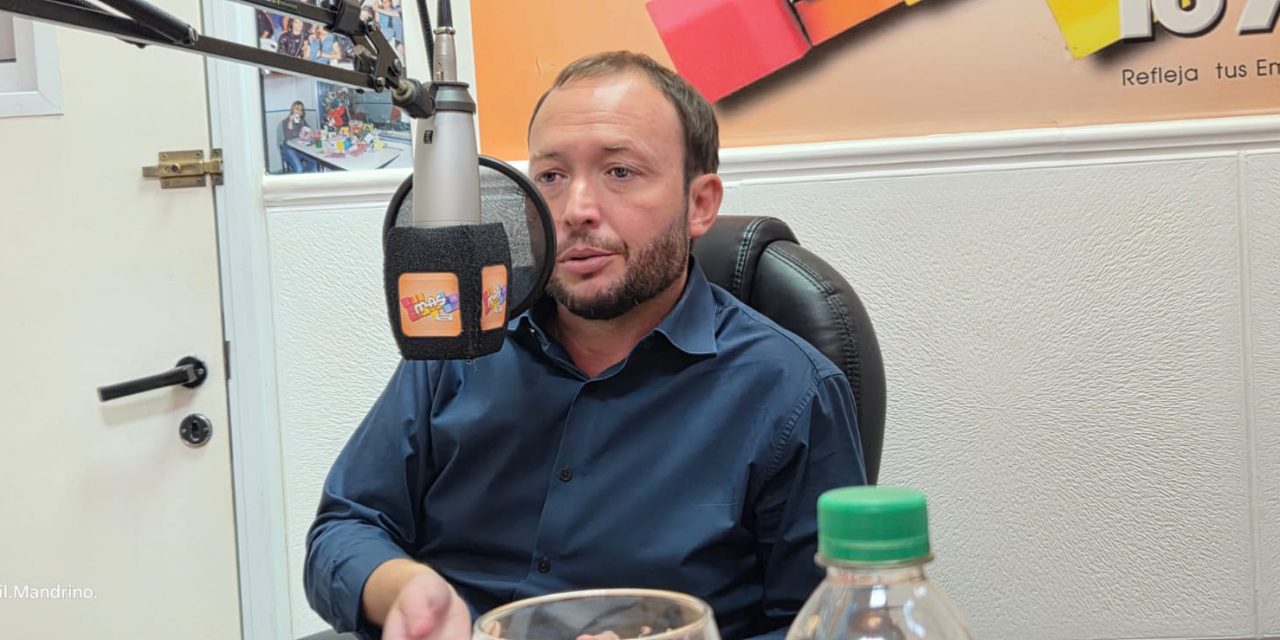 El escritor Iván Ambroggio anticipó en Arroyito la presentación de su libro sobre Malvinas